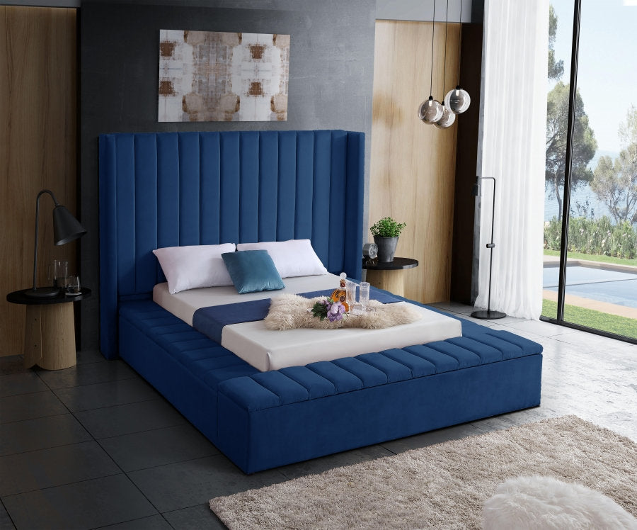 Lit En Velours Bleu avec Bancs et Rangements
